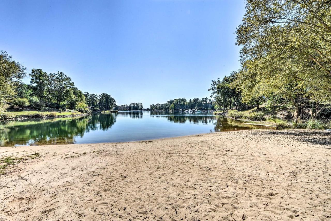 Lake Keowee Condo With Views And Pools And Marina! Salem 외부 사진